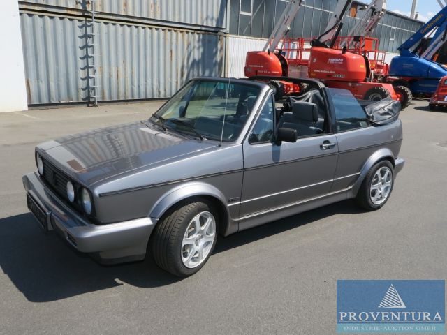 Online-Auktion Oldtimer-Klassiker VW Golf 1 Cabriolet, EZ 1989, 256.000 km, Verdeck neu, sehr gepflegter Zustand, 37077 Göttingen