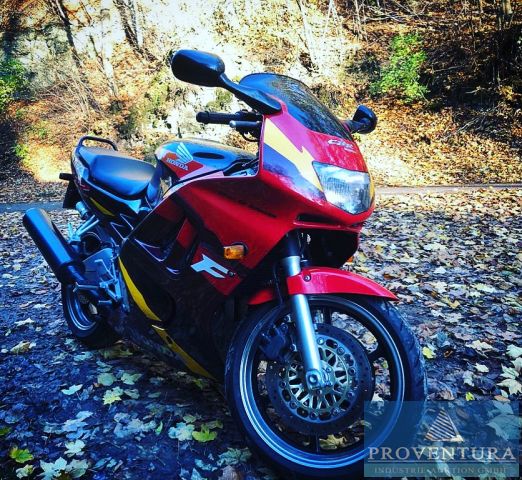 Jetzt an den Frühling denken, Motorrad-Auktion: Honda CBR 600F, EZ 1996, 40.900 km, sehr gepfleger Zustand, 37077 Göttingen