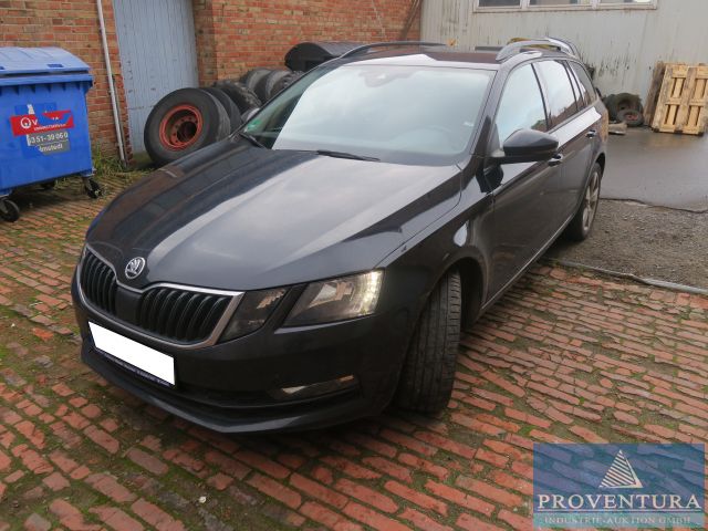 Fahrzeug-Auktion: SKODA Octavia 1.6 TDI, EZ 01.2018, VW Caddy 1.6 TDI, EZ 04.2015, VW Caddy 2.0 TDI, EZ 09.2015