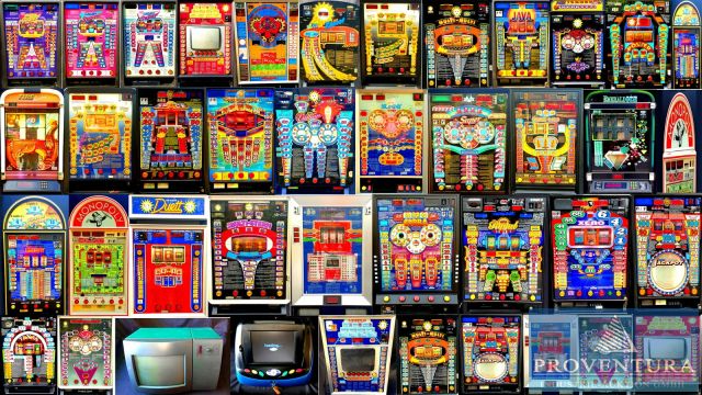 Lagerräumung: Geräte des Automatenaufsteller Bingo King aus Köln, Spielautomaten und Musikboxen NSM Löwen und Panther, Reichert Orion, Bally Wulff, Merkur, Stella ADP, TAB Silverball, EMERALD Ice, Steuereinheiten, Fronten, Zubehörteile etc.