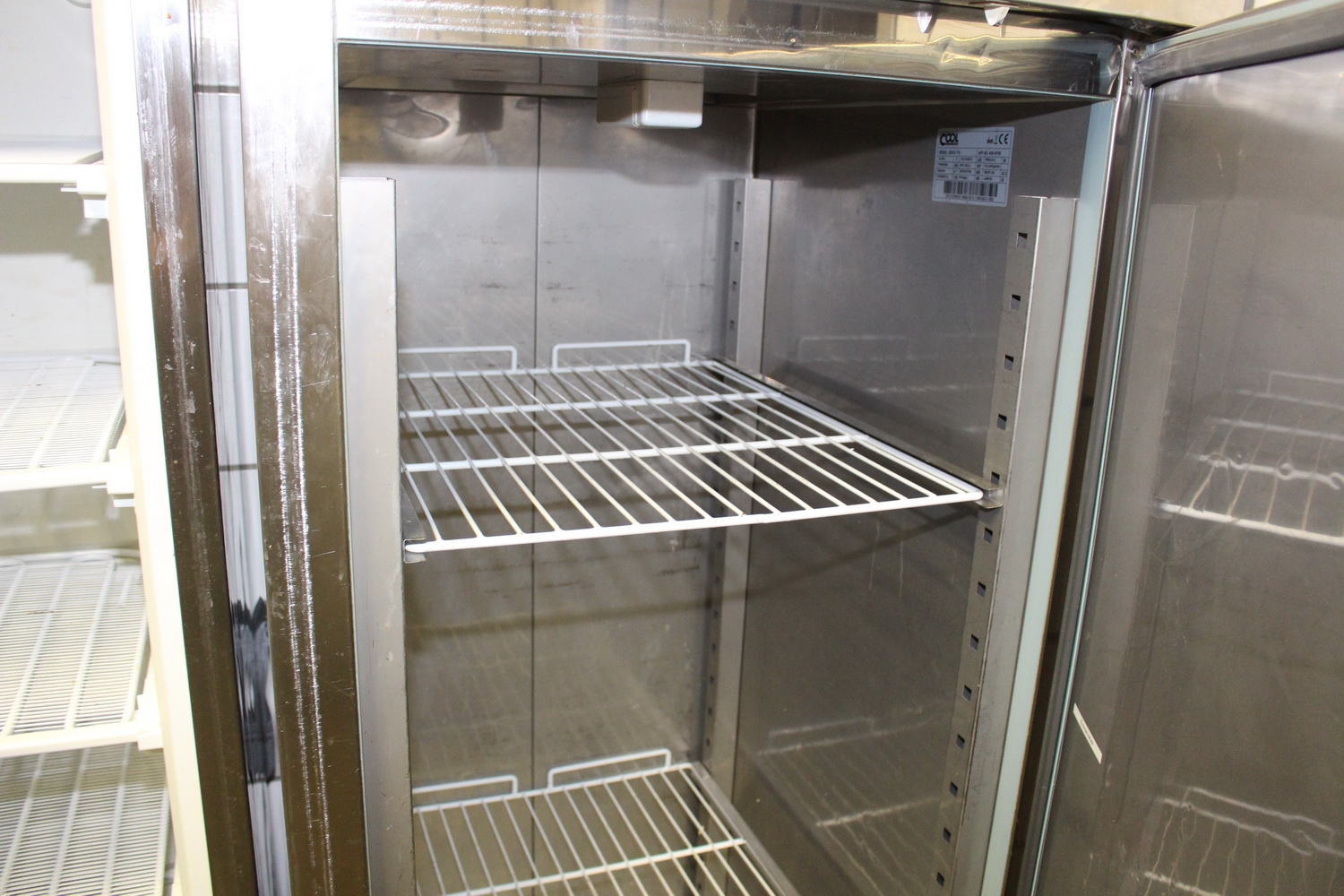 Umluft-Frosterschrank COOL CB-KU 710