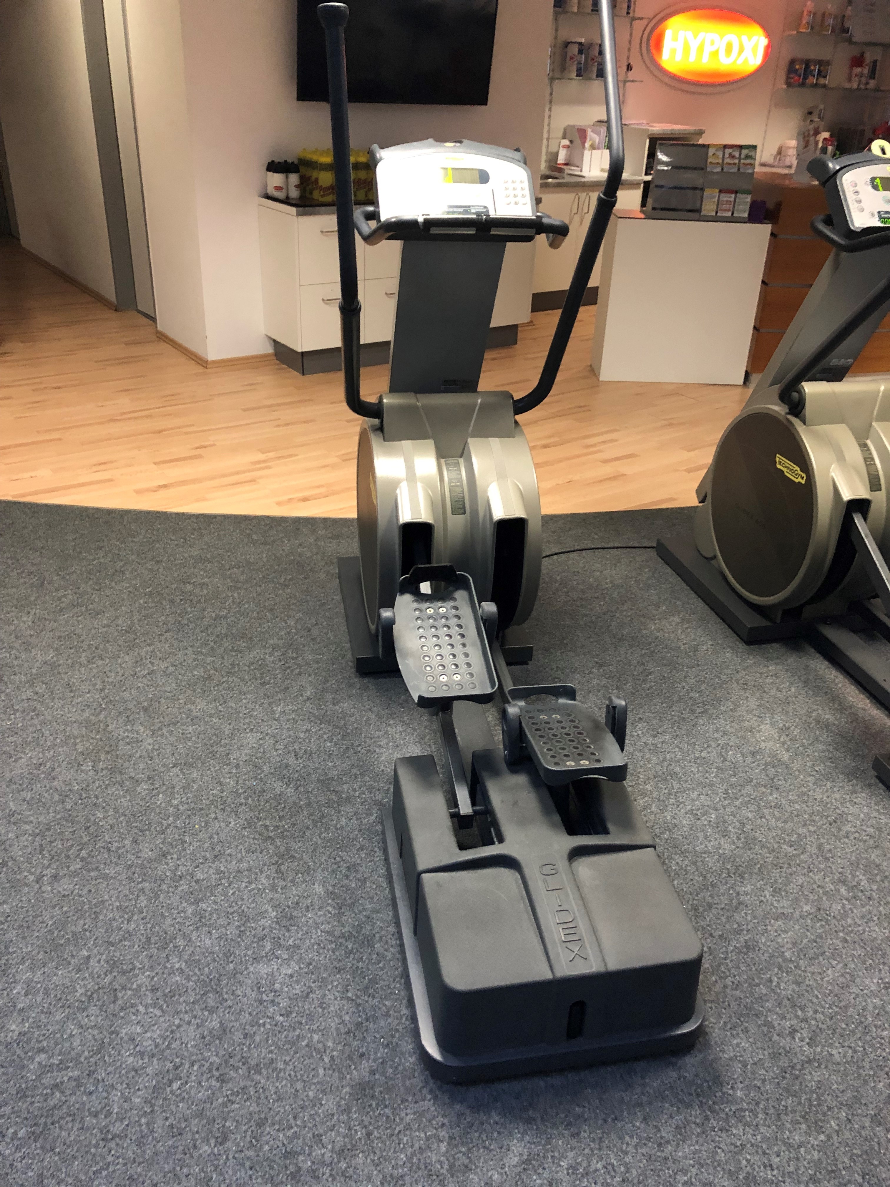 Crosstrainer TECHNOGYM Glidex 600, 4 St.