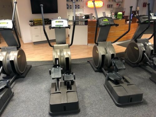 Crosstrainer TECHNOGYM Glidex 600, 4 St.