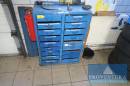 Werkzeuge in Schubladenschrank blau 2x9 Schubladen