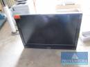 Bildschirm TOSHIBA 32AV605PG mit SAVONGA 11068 Wandhalterung