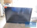 Bildschirm TOSHIBA 32AV605PG mit SAVONGA 11068 Wandhalterung