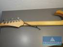 E-Gitarre YAMAHA 421D holz