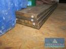 Holzplatten massiv brau