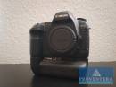 DSLR-Kamera CANON EOS 5D mk II mit Batteriegriff E6