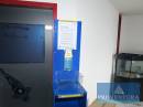 Hand-Desinfektionsstation Plexiglas blau