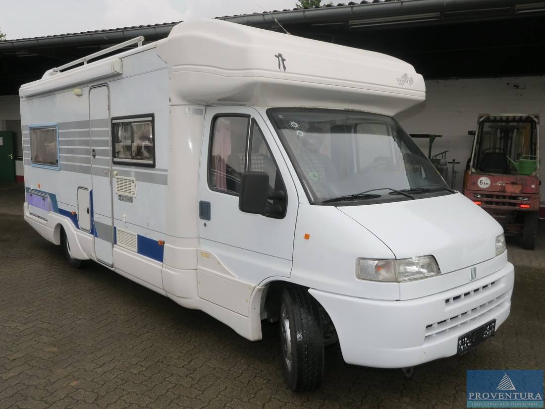 Online-Auktion: Wohnmobil FENDT 680 SKF, teilintegriert, französiches Bett, Markise, Fahrradträger, EZ 1994, 181.000 km, zul. GG 3.500 kg, 37154 Northeim