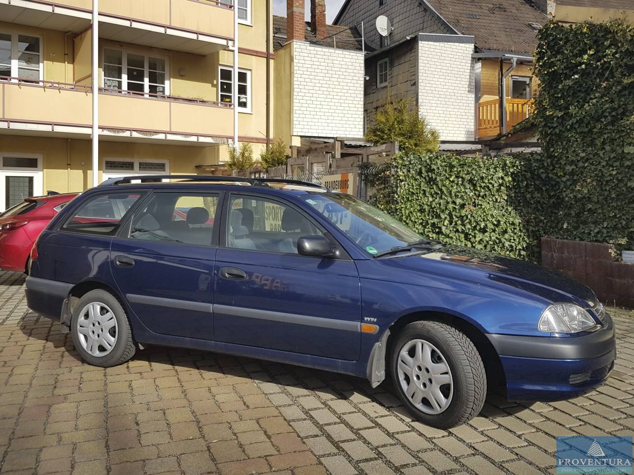 Pkw TOYOTA Avensis 1.8 Terra Kombi