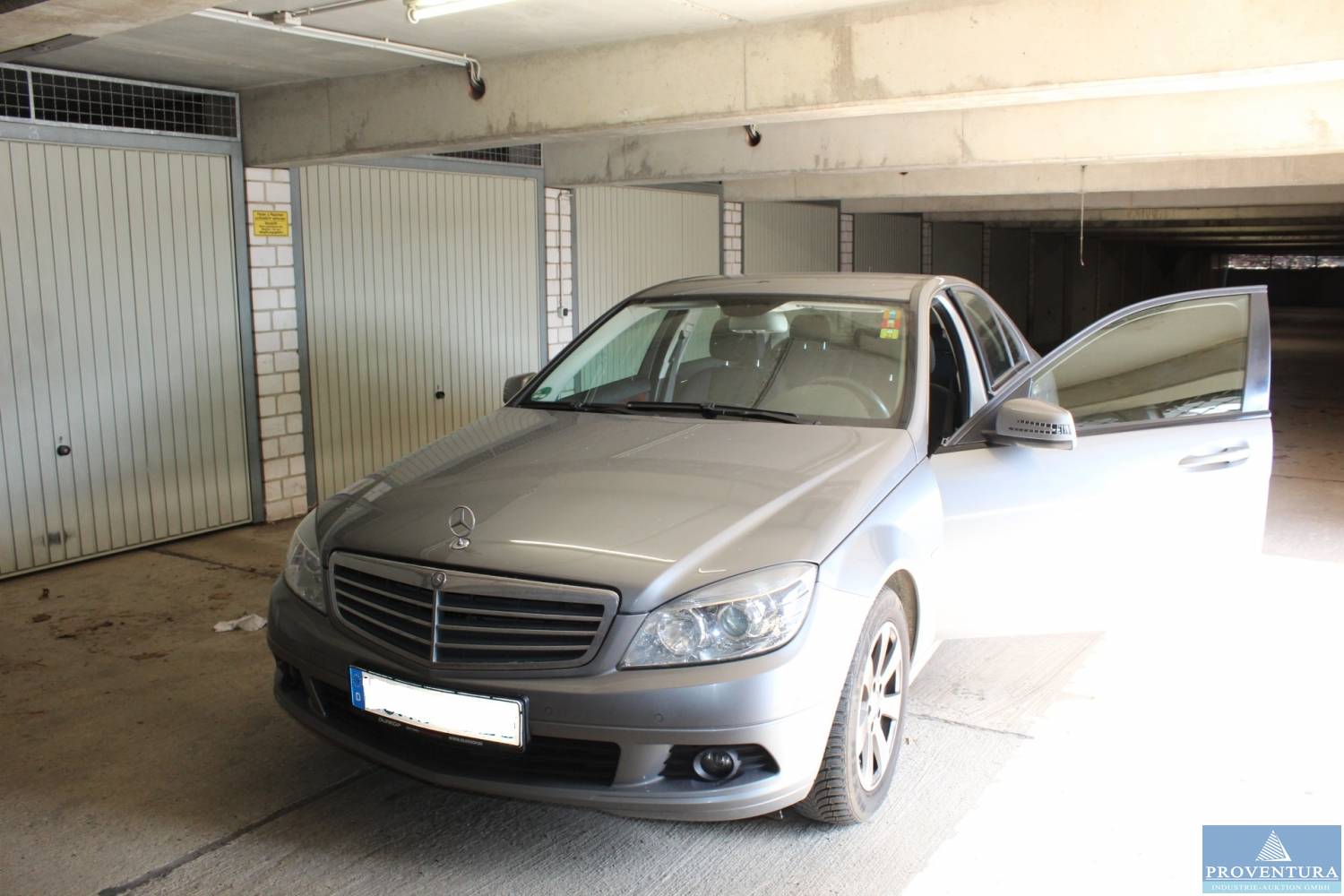 Aus Insolvenz: MERCEDES-BENZ C180 Kompressor, EZ 2009, 144.000 km