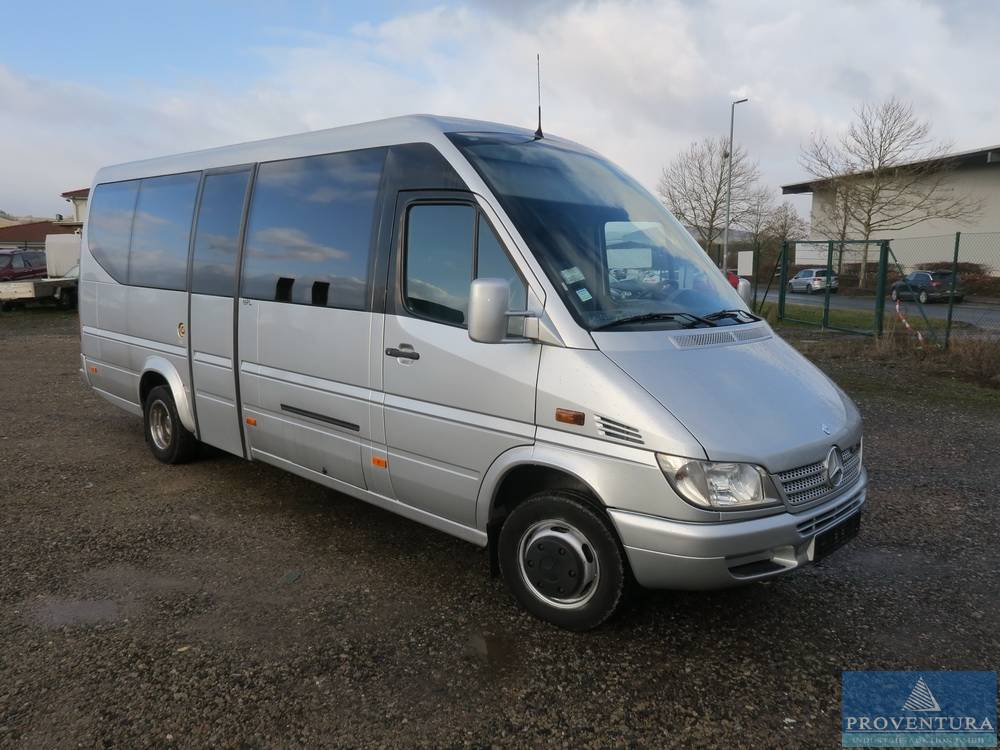 Versteigerung Kleinbus m. 16 Sitzplätzen, Mercedes-Benz Sprinter 416 CDI, EZ 2005, 182.000 km, Standheizung, Klimaanlage, sehr gepflegter Zustand