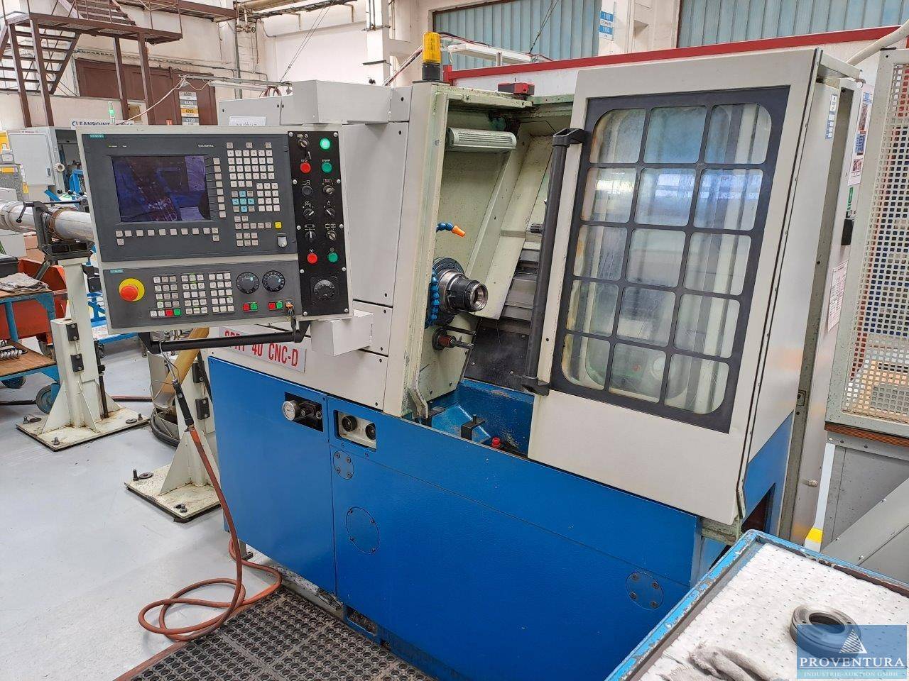 Versteigerung: CNC-Stangen-Drehmaschine MIVA Zlin SPRY 40CNC, Bj. 2018, CNC-Steuerung SIEMENS Sinumerik 810D, Aufnahmen, Stangenlader