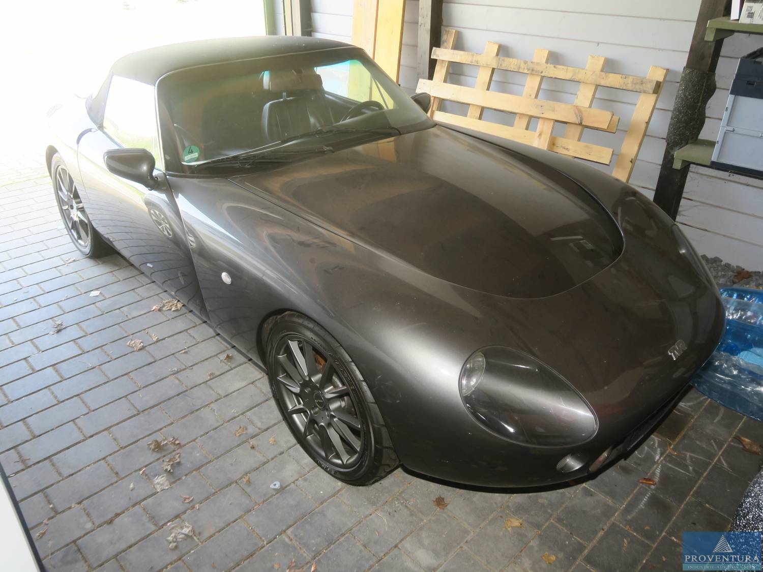 Fahrzeug-Auktion: Sportwagen TVR ENGINEERING Griffith 5.0, EZ. 1995