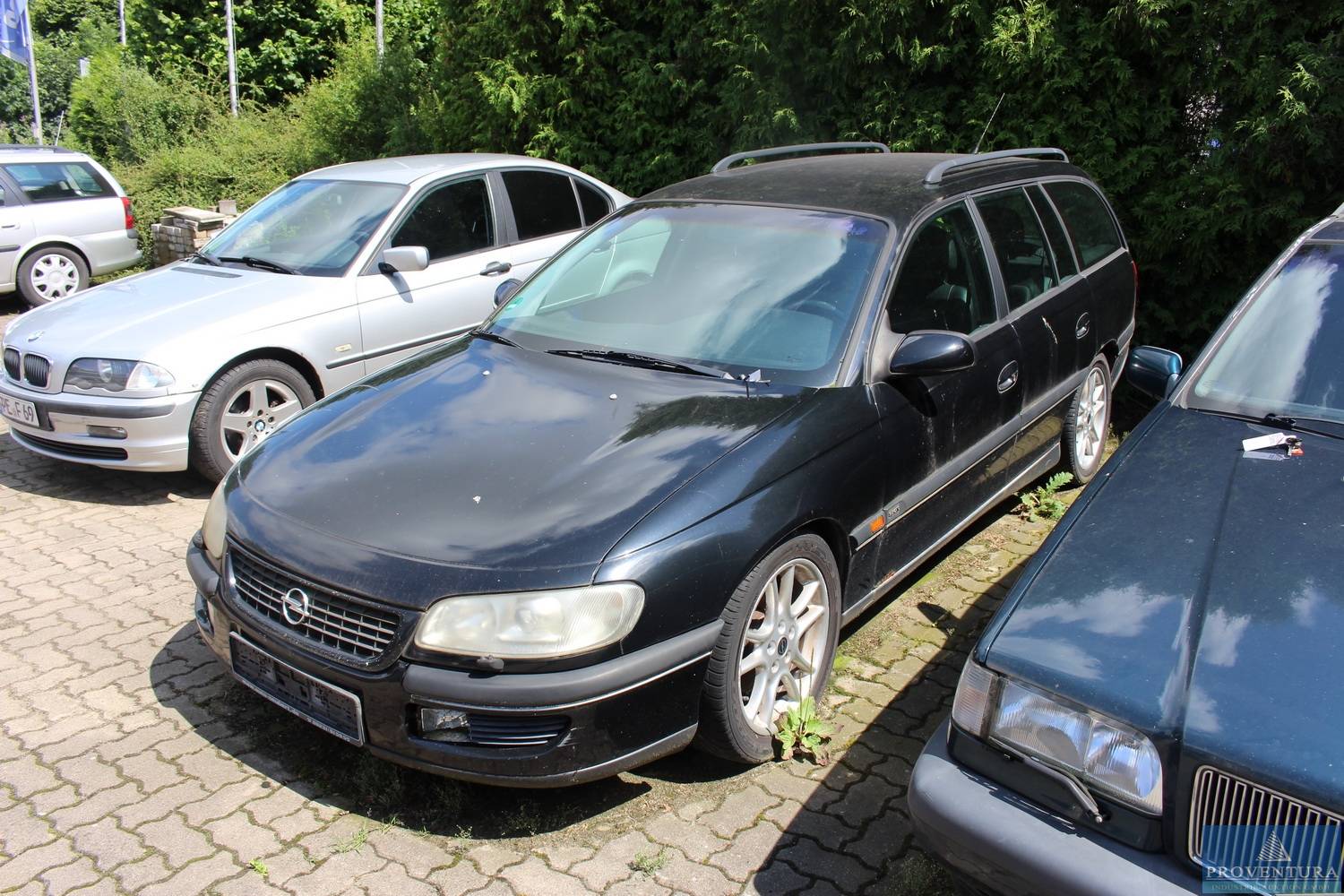 Opel omega sport