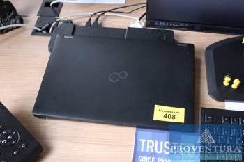 Notebook FUJITSU Lifebook E558