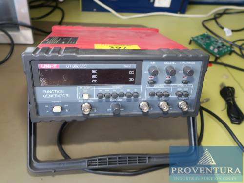 Funktionsgenerator FUNCTION Generator L UNI-T UTG 9005 C