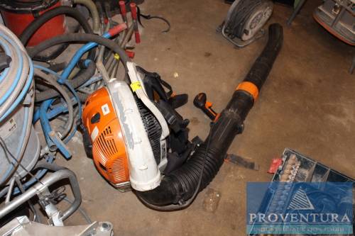 Motor-Laubsauger STIHL BR700