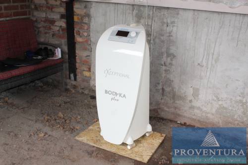 Cavitationssystem NOVAVISION NOVAESTETYK Bodyka plus Cavitation 3000 mit SCP-System