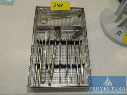 Dental-Schirugie-Set im Edelstahl Tray/Waschkorb