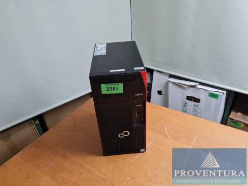 PC FUJITSU Esprimo P557