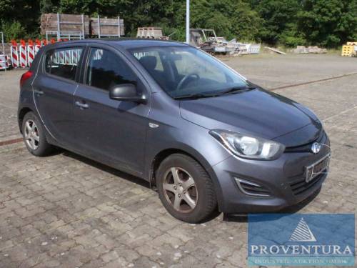 Pkw HYUNDAI i20 Yes, EZ 2014