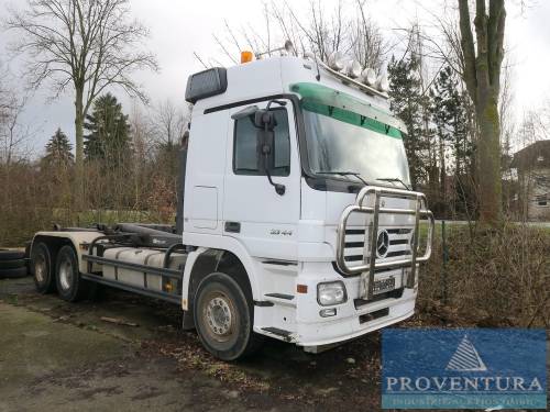 Lkw SZM ATL Abrollkipper MERCEDES-BENZ Actros 3344 6x4, EZ 2005